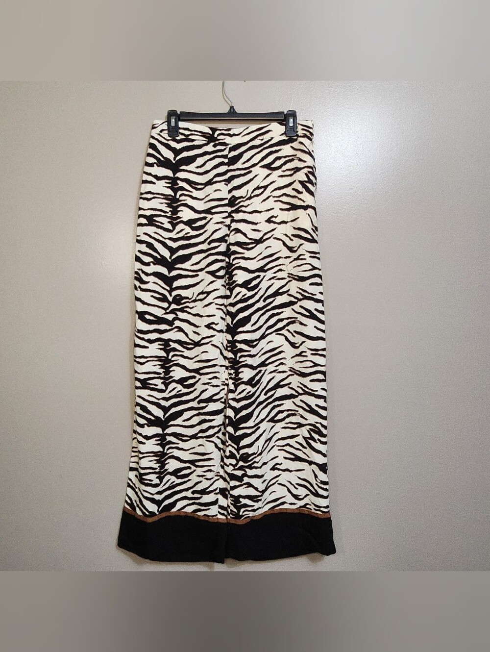 H&M Zebra Print Wide-Leg Pants Size 6